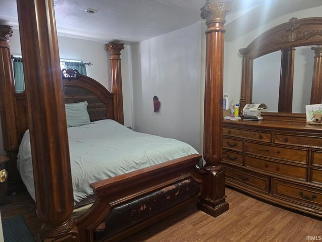 303 S LENFESTY Street, Marion, IN 46952