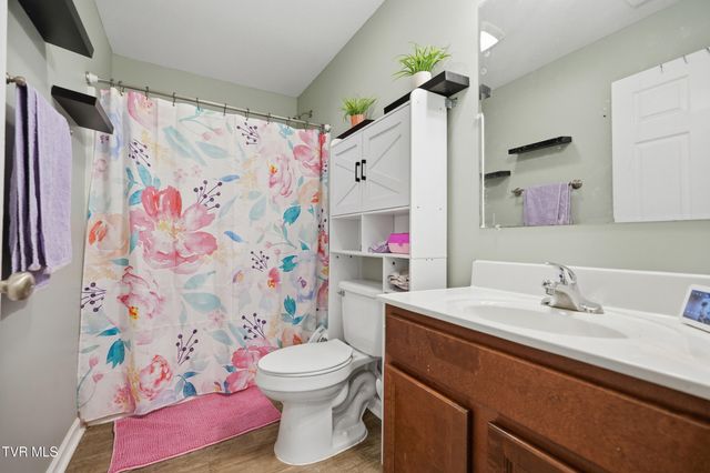 1001 Minton Place, Kingsport, TN 37660