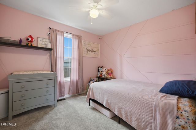 1001 Minton Place, Kingsport, TN 37660