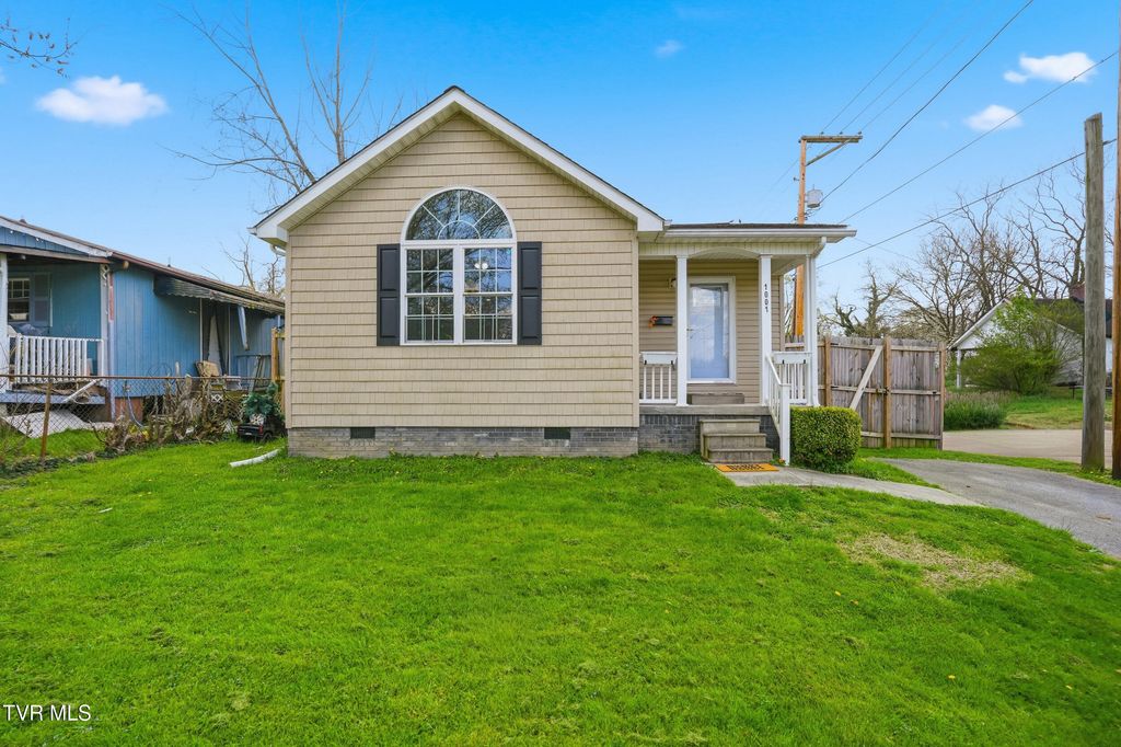 1001 Minton Place, Kingsport, TN 37660