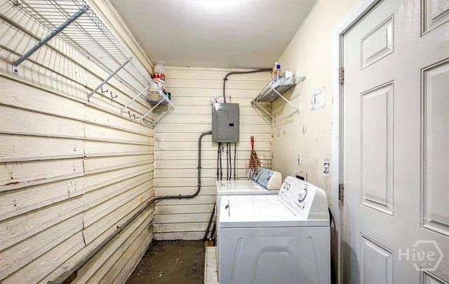 709 E 35th Street, Savannah, GA 31401
