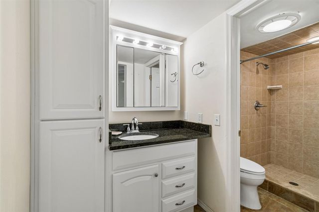 10387 CARROLLWOOD LANE 303, Tampa, FL 33618