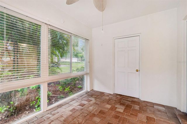 10387 CARROLLWOOD LANE 303, Tampa, FL 33618
