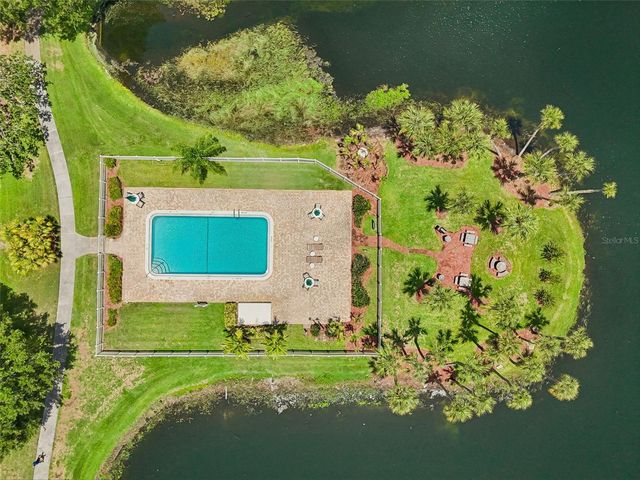 10387 CARROLLWOOD LANE 303, Tampa, FL 33618