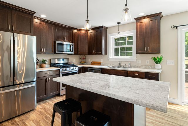 1294 Cline Road, Georgia, VT 05478
