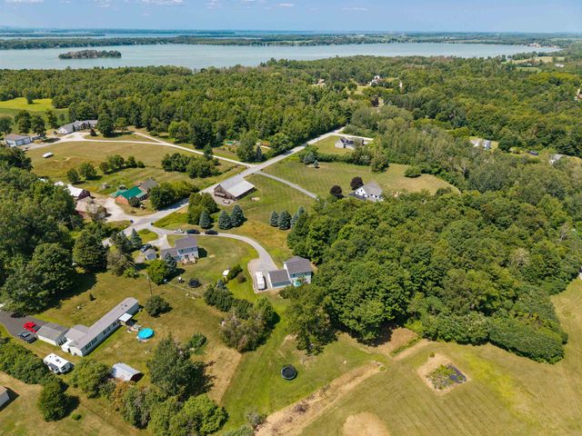1294 Cline Road, Georgia, VT 05478