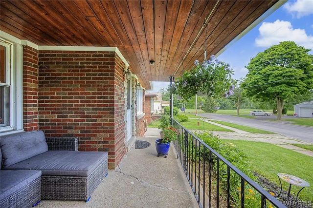 3534 North Avenue, Niagara Falls, NY 14305