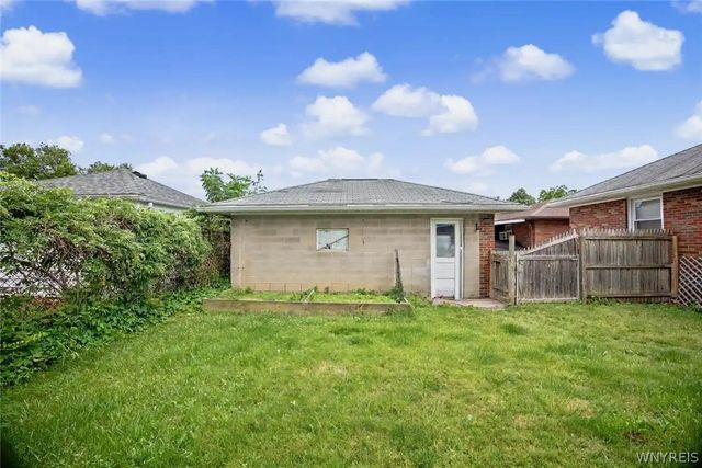 3534 North Avenue, Niagara Falls, NY 14305