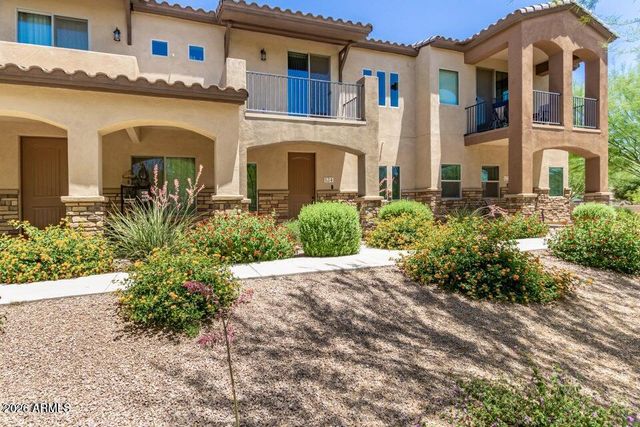 2821 S SKYLINE Drive 124, Mesa, AZ 85212