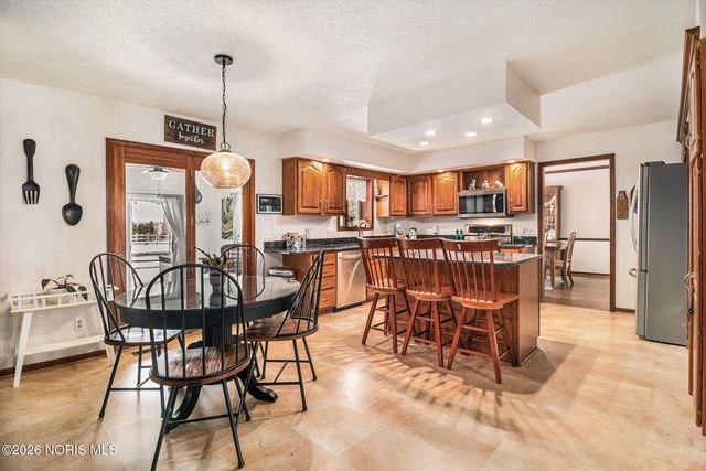 500 Rutledge Court, Perrysburg, OH 43551