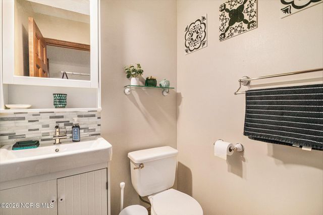 500 Rutledge Court, Perrysburg, OH 43551