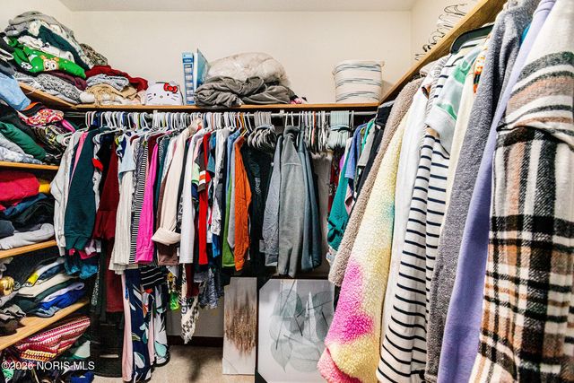 500 Rutledge Court, Perrysburg, OH 43551