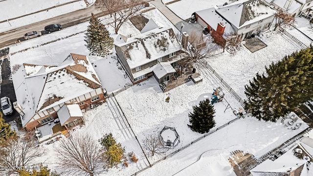 500 Rutledge Court, Perrysburg, OH 43551