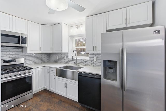 725 Birmingham Avenue, Toms River, NJ 08757