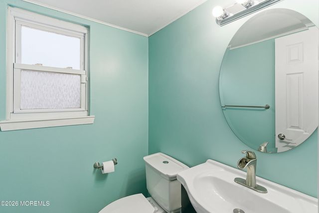 725 Birmingham Avenue, Toms River, NJ 08757