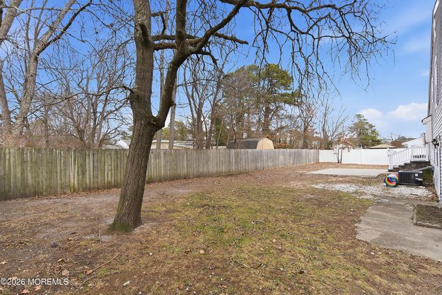 725 Birmingham Avenue, Toms River, NJ 08757