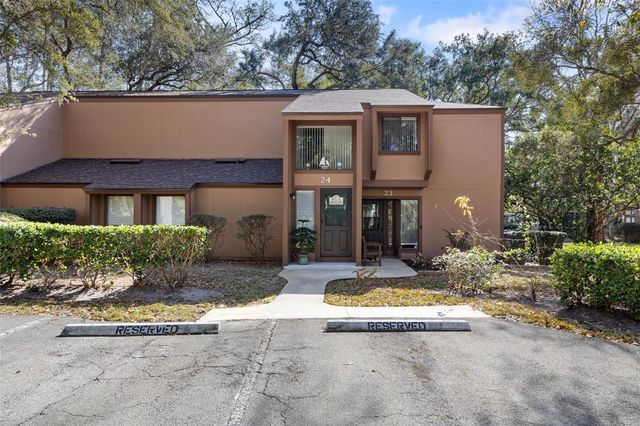 24 FAIRWAYS CIRCLE 24, Palm Coast, FL 32137