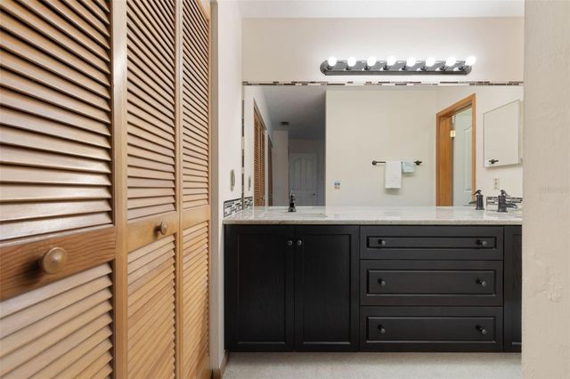 24 FAIRWAYS CIRCLE 24, Palm Coast, FL 32137