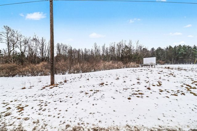 2655 W Us-10, Ludington, MI 49431