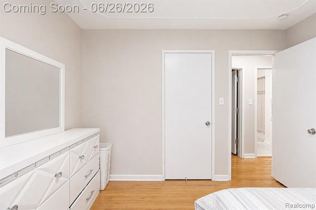 28546 Marquette Street, Garden City, MI 48135