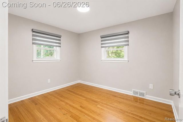 28546 Marquette Street, Garden City, MI 48135
