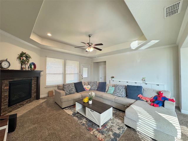 7522 Sweetwater Lane, Arlington, TX 76002