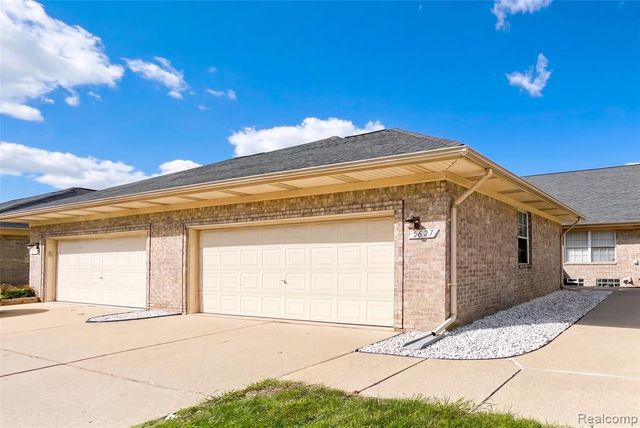 5627 Seabreeze Lane 3, Sterling Heights, MI 48310
