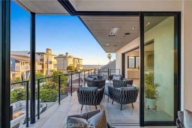 41 21st, Hermosa Beach, CA 90254