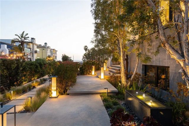 41 21st, Hermosa Beach, CA 90254
