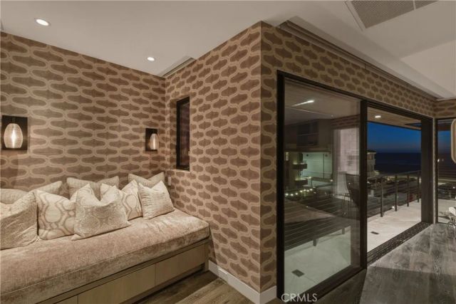 41 21st, Hermosa Beach, CA 90254