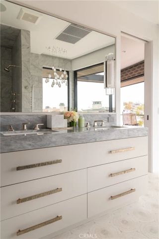 41 21st, Hermosa Beach, CA 90254