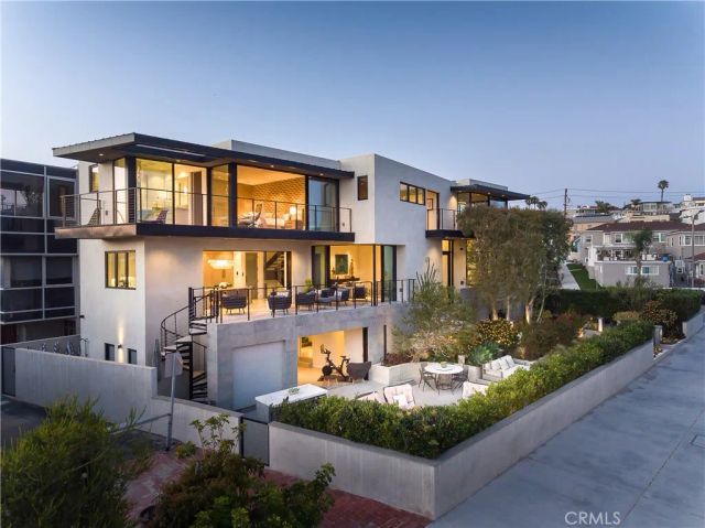 41 21st, Hermosa Beach, CA 90254