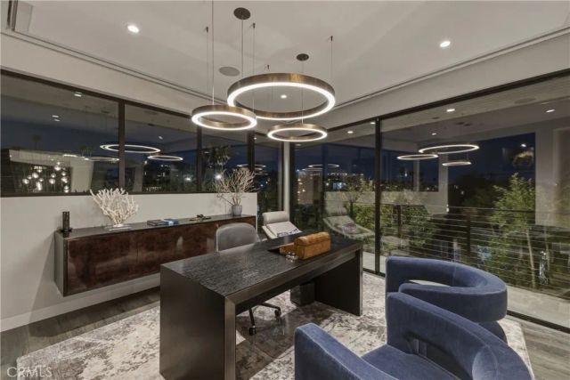 41 21st, Hermosa Beach, CA 90254