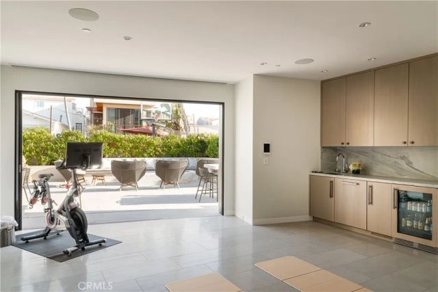 41 21st, Hermosa Beach, CA 90254