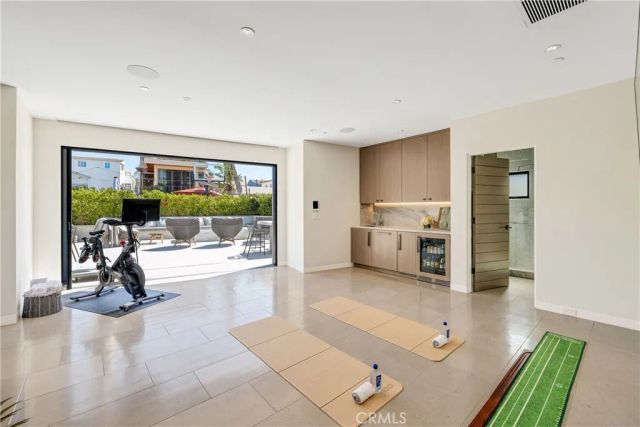 41 21st, Hermosa Beach, CA 90254
