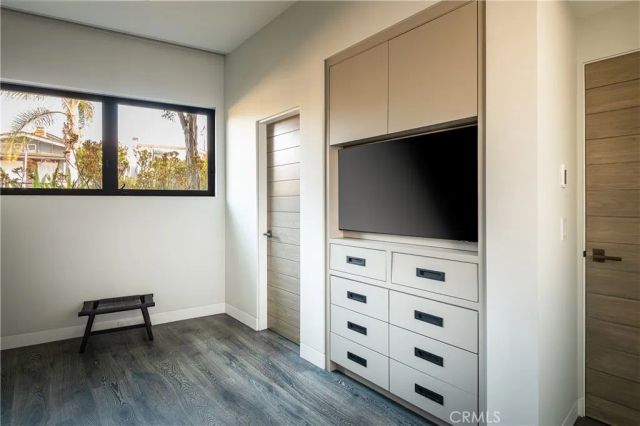41 21st, Hermosa Beach, CA 90254
