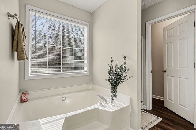 6577 Laurens Way, Stone Mountain, GA 30087