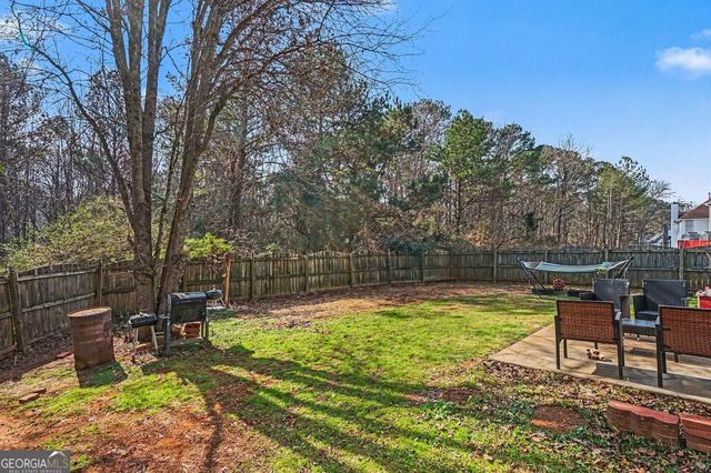 6577 Laurens Way, Stone Mountain, GA 30087