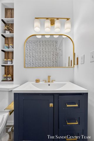 3454 Mccracken Street, Norton Shores, MI 49441