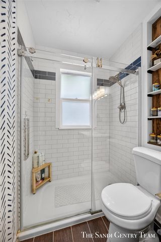 3454 Mccracken Street, Norton Shores, MI 49441