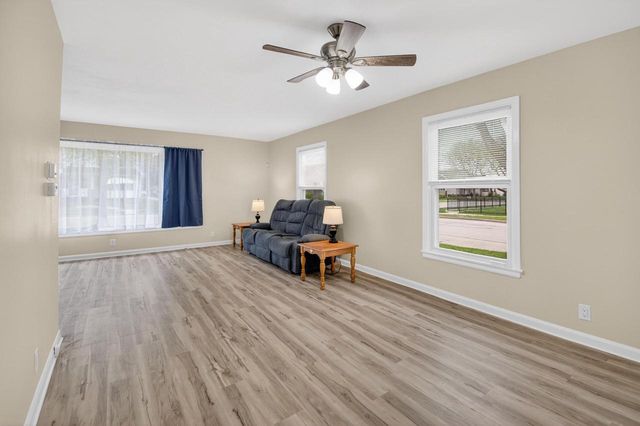 2300 Geneva STREET, Racine, WI 53402