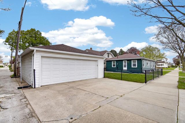 2300 Geneva STREET, Racine, WI 53402