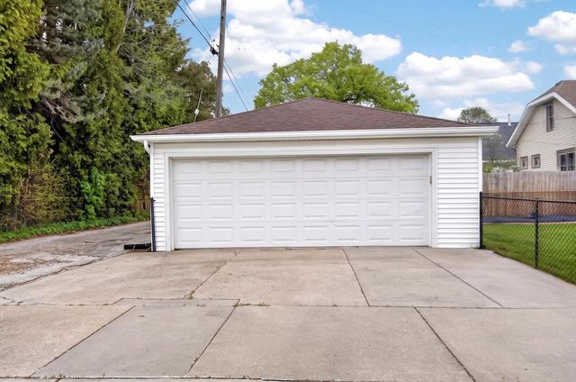2300 Geneva STREET, Racine, WI 53402