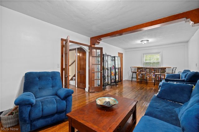 27258 Cook Road, Olmsted Twp, OH 44138