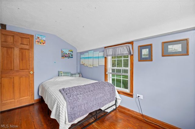 27258 Cook Road, Olmsted Twp, OH 44138