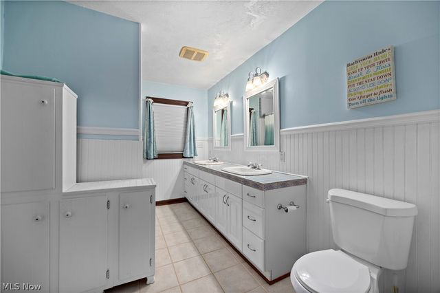 27258 Cook Road, Olmsted Twp, OH 44138