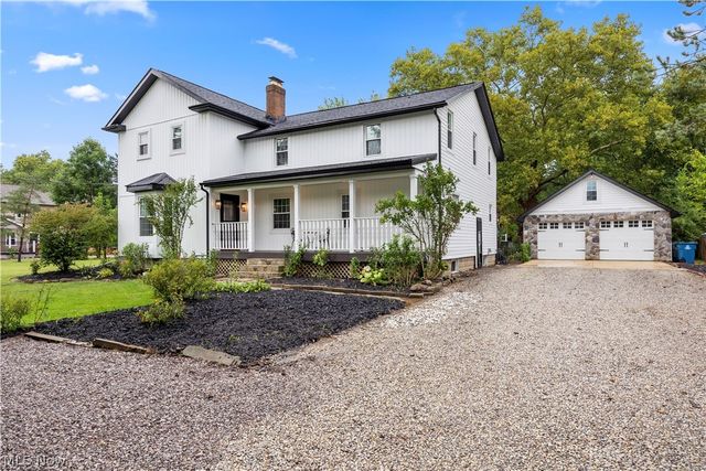 27258 Cook Road, Olmsted Twp, OH 44138