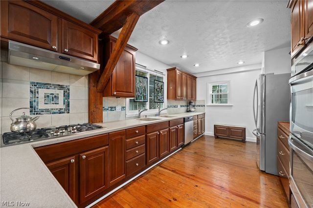 27258 Cook Road, Olmsted Twp, OH 44138