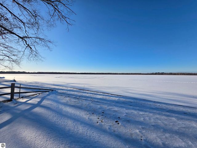 228 Maple Drive, East Tawas, MI 48730