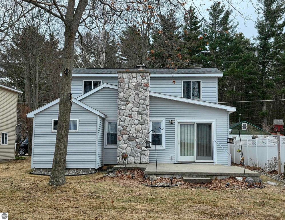 228 Maple Drive, East Tawas, MI 48730